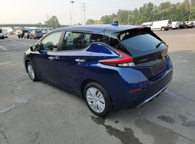 2025 Nissan Leaf S