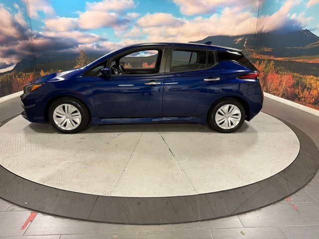 2025 Nissan Leaf S