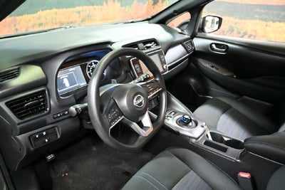 2025 Nissan Leaf S