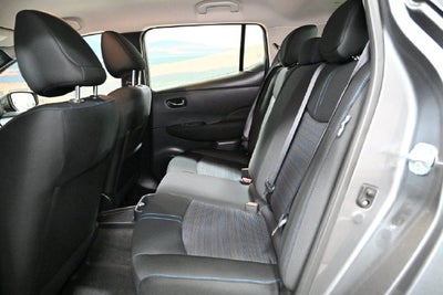2025 Nissan Leaf S