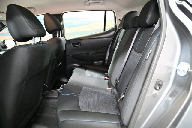2025 Nissan Leaf S