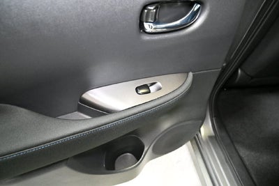 2025 Nissan Leaf S