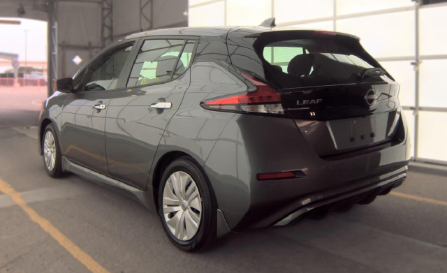 2025 Nissan Leaf S