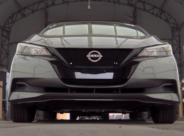 2025 Nissan Leaf S