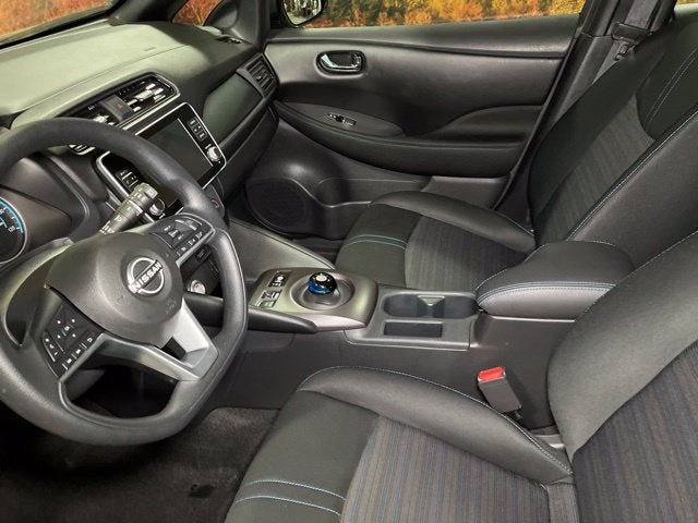 2025 Nissan Leaf S