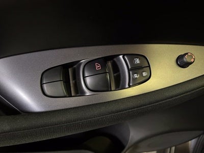 2025 Nissan Leaf S
