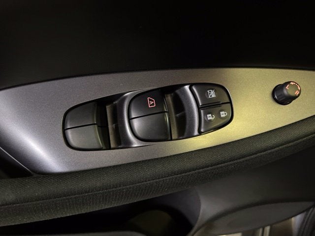 2025 Nissan Leaf S