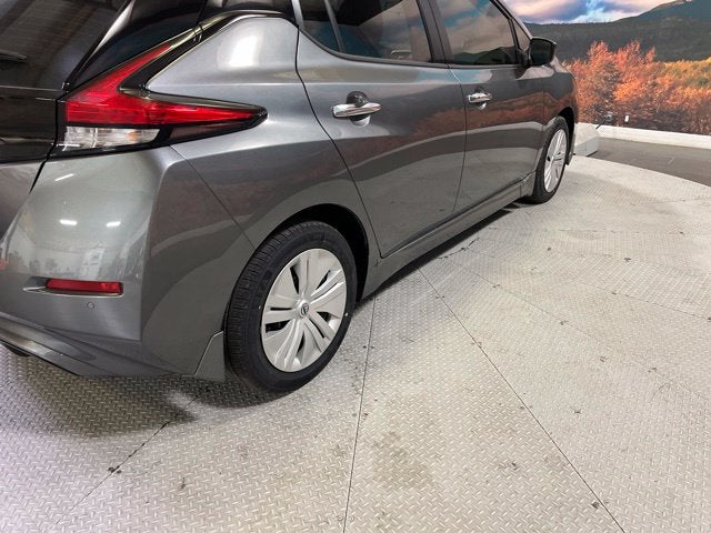 2025 Nissan Leaf S