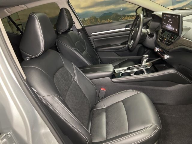 2024 Nissan Altima 2.5 SL