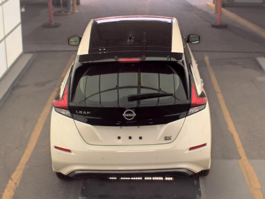 2025 Nissan Leaf SV Plus