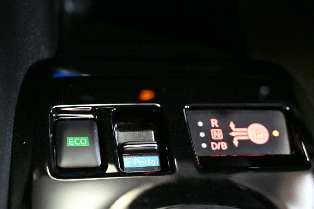 2025 Nissan Leaf SV Plus