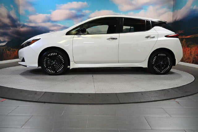 2025 Nissan Leaf SV Plus