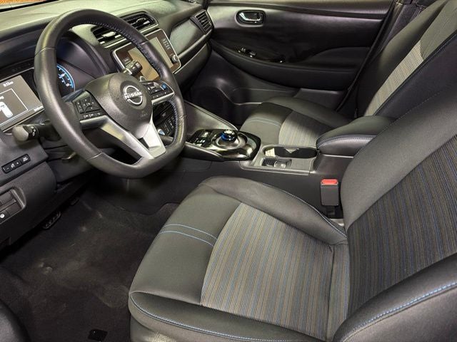 2024 Nissan Leaf SV Plus