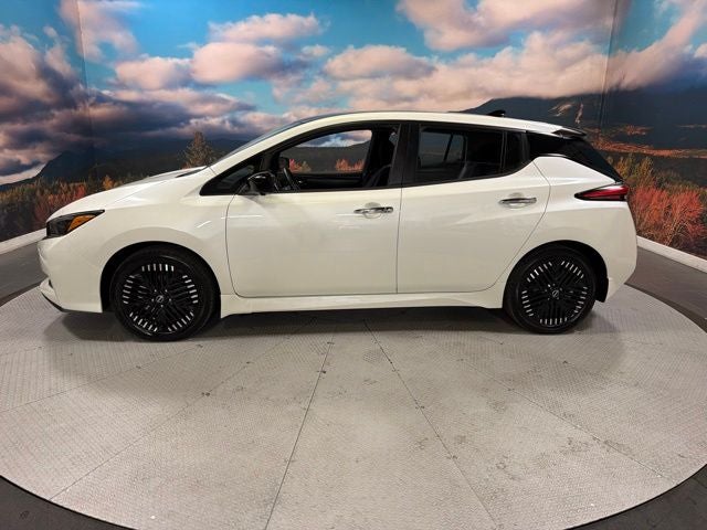 2024 Nissan Leaf SV Plus