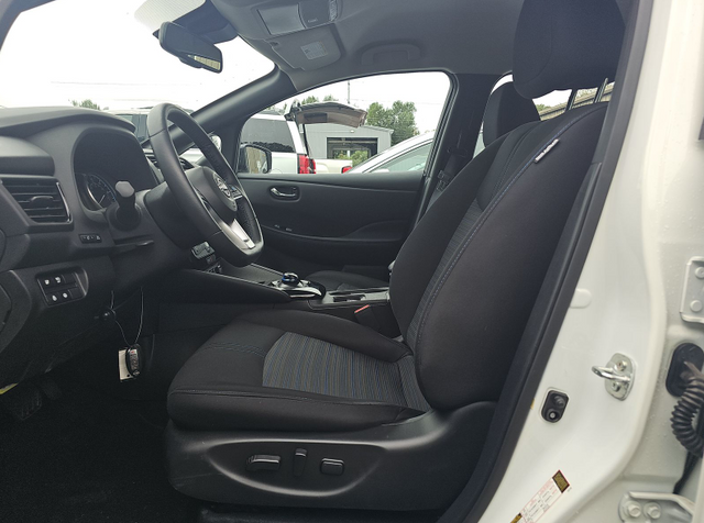 2024 Nissan Leaf SV Plus