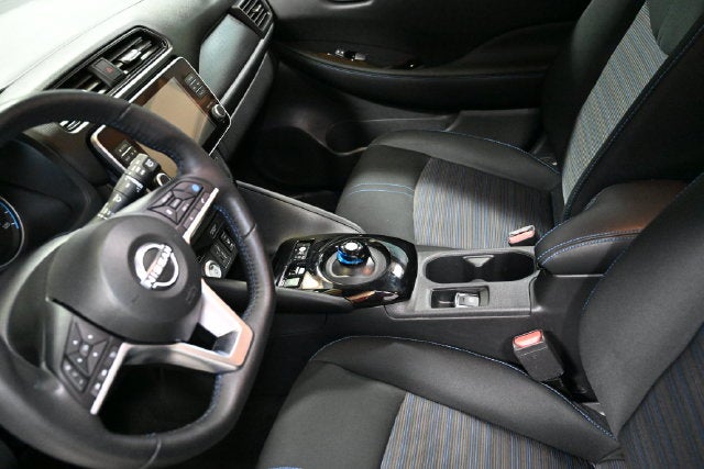 2025 Nissan Leaf SV Plus