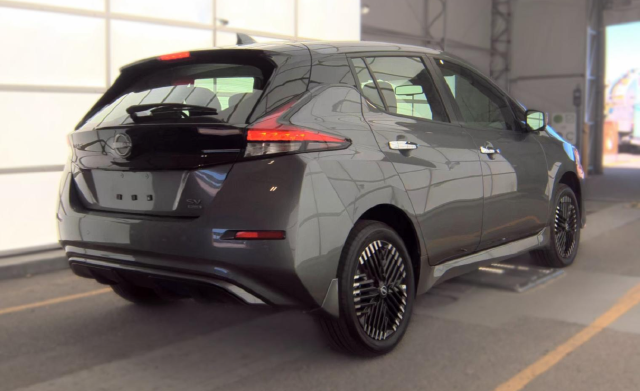 2025 Nissan Leaf SV Plus