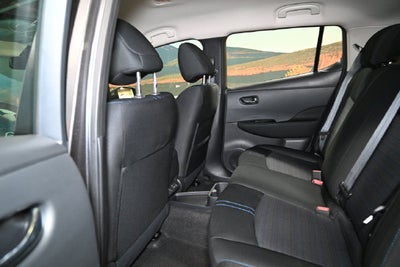 2025 Nissan Leaf SV Plus