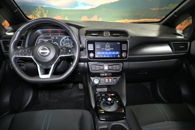 2025 Nissan Leaf SV Plus