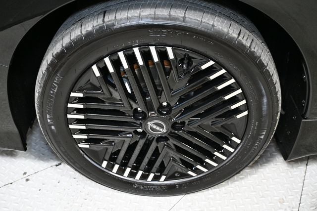 2023 Nissan Leaf SV Plus