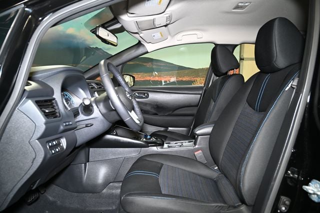 2023 Nissan Leaf SV Plus
