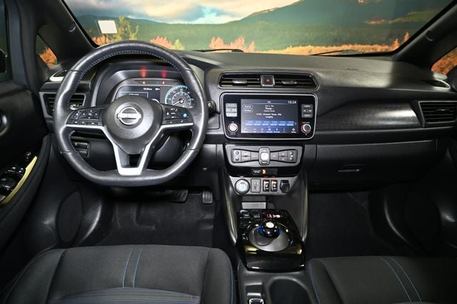 2023 Nissan Leaf SV Plus