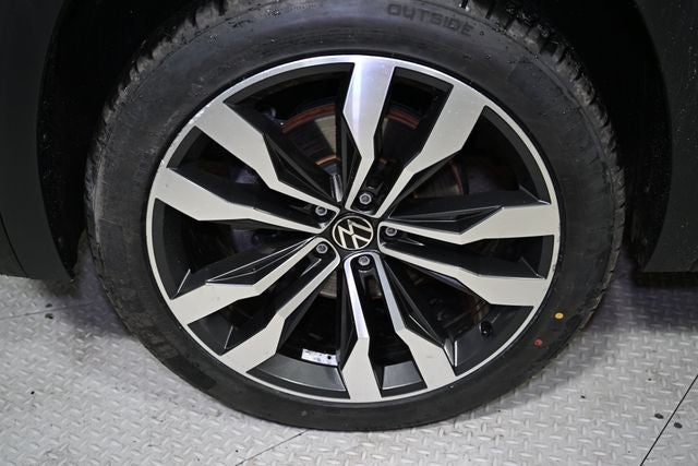 2022 Volkswagen Atlas 3.6L V6 SEL Premium R-Line