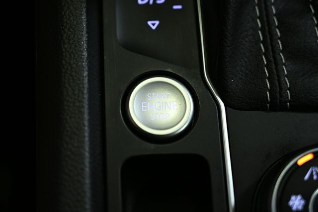 2022 Volkswagen Atlas 3.6L V6 SEL Premium R-Line