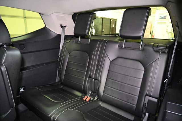 2022 Volkswagen Atlas 3.6L V6 SEL Premium R-Line