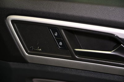 2022 Volkswagen Atlas 3.6L V6 SEL Premium R-Line