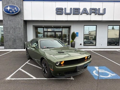 2022 Dodge Challenger SXT