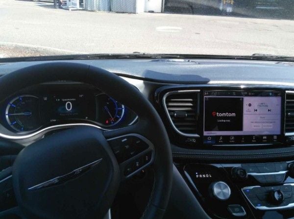 2024 Chrysler Pacifica Hybrid Select
