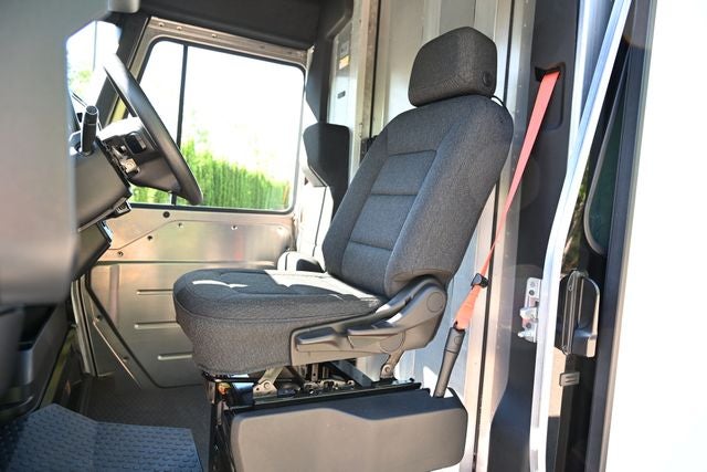 2023 BrightDrop Zevo 600 Base