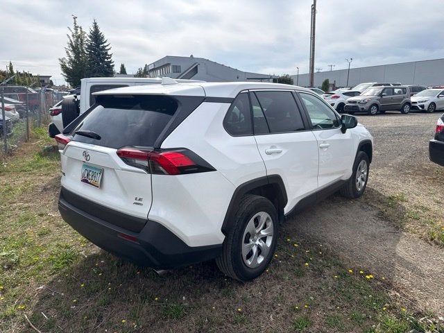 2025 Toyota RAV4 LE