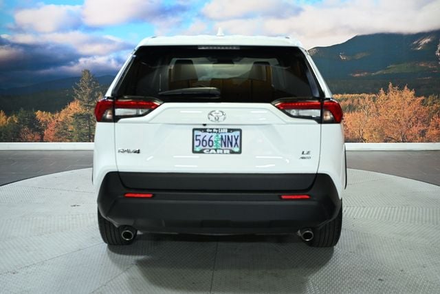 2022 Toyota RAV4 LE