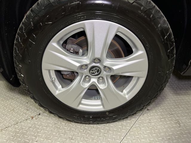 2019 Toyota RAV4 Hybrid LE