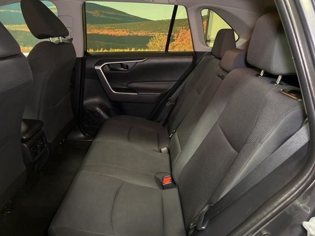 2019 Toyota RAV4 Hybrid LE