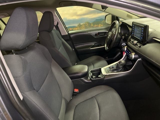 2019 Toyota RAV4 Hybrid LE