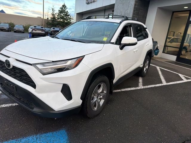 2025 Toyota RAV4 Hybrid LE