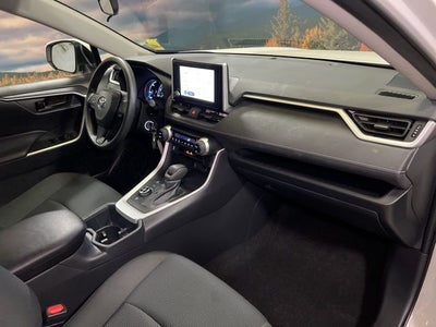 2025 Toyota RAV4 Hybrid LE