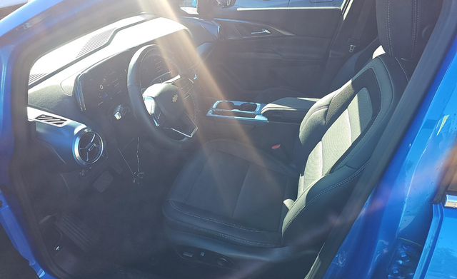 2024 Chevrolet Equinox EV LT