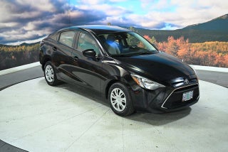 2019 Toyota Yaris L