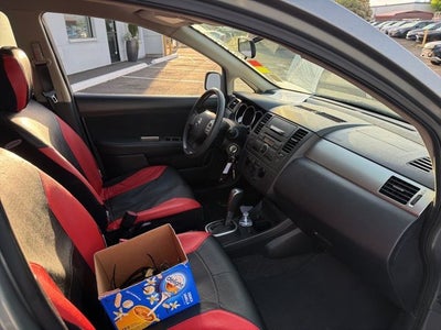 2010 Nissan Versa 1.8 S