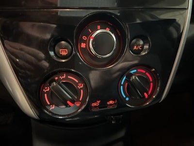 2016 Nissan Versa Note SV