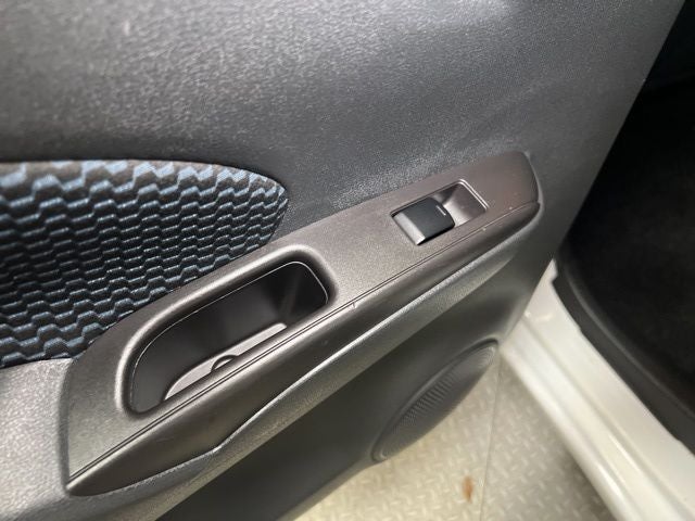 2016 Nissan Versa Note SV