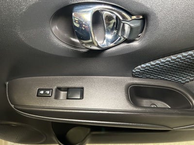 2016 Nissan Versa Note SV