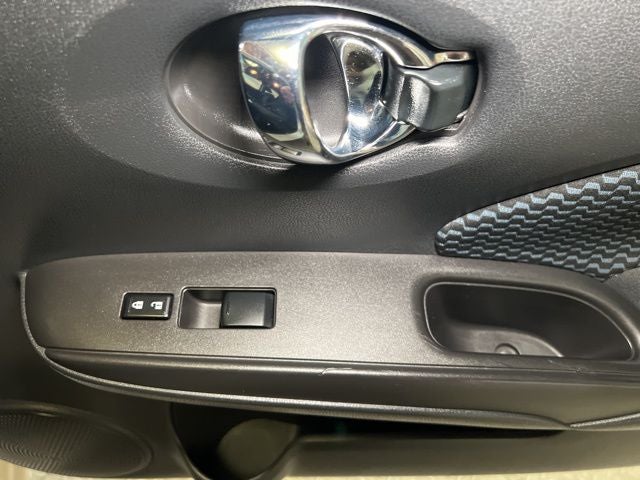 2016 Nissan Versa Note SV