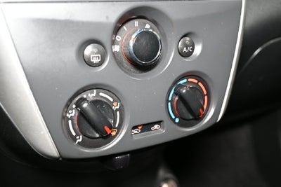 2017 Nissan Versa 1.6 SV