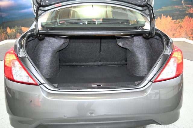 2017 Nissan Versa 1.6 SV