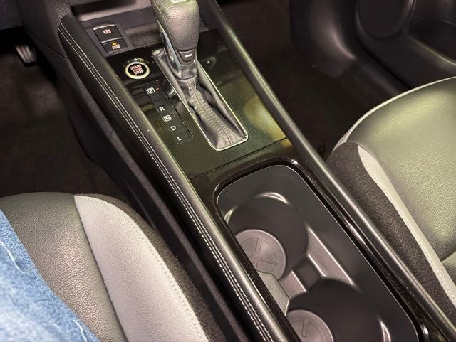 2022 Nissan Kicks SR